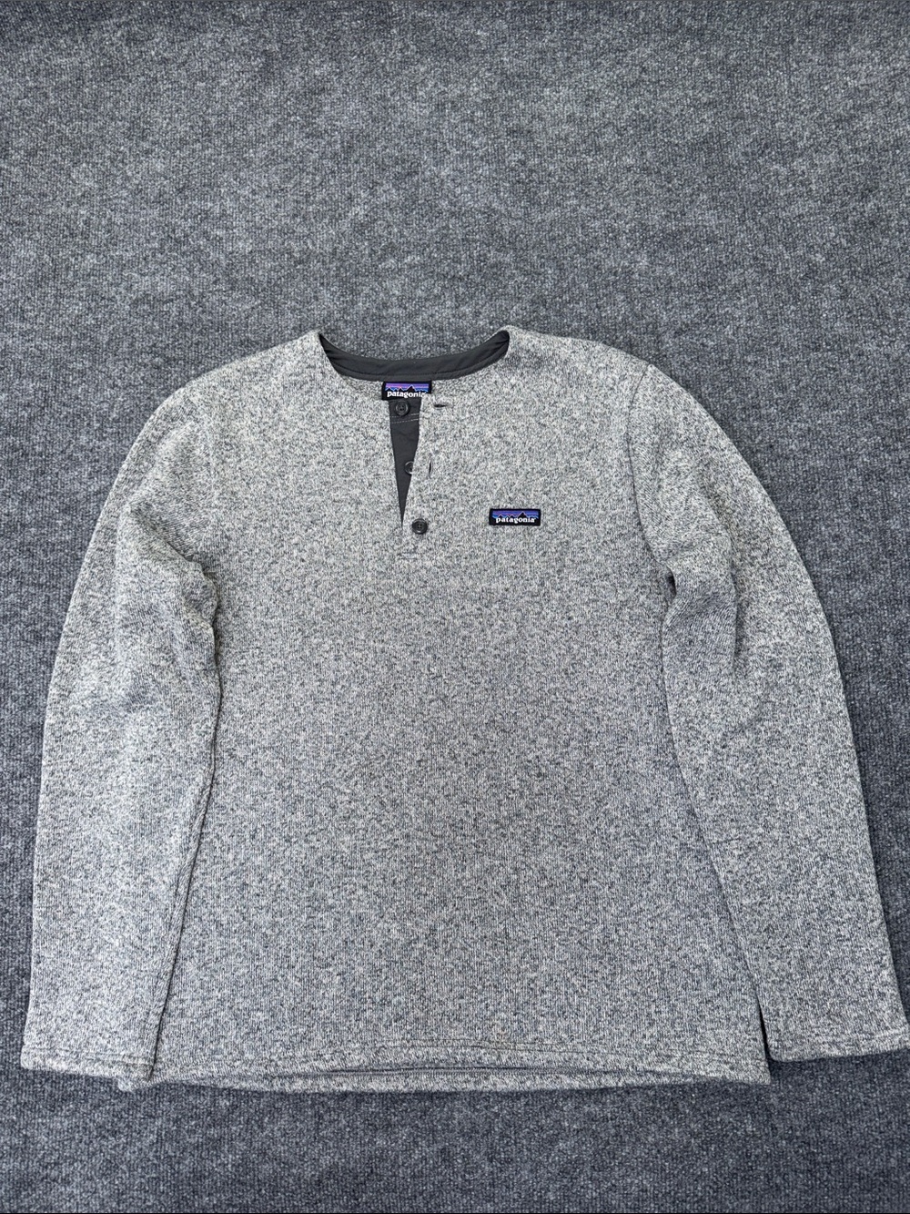 Patagonia Heather Gray Men's Henley Pullover